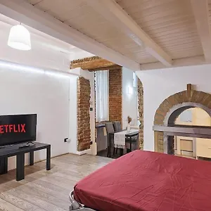 Brera-moscova Centro Storico, Wi-fi E Netflix , Milano Italia