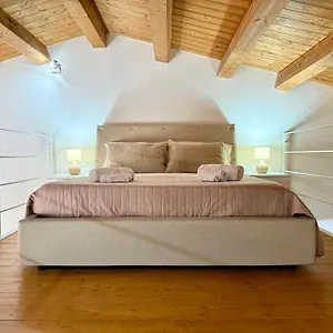 Casa Noemi , Scicli Italia