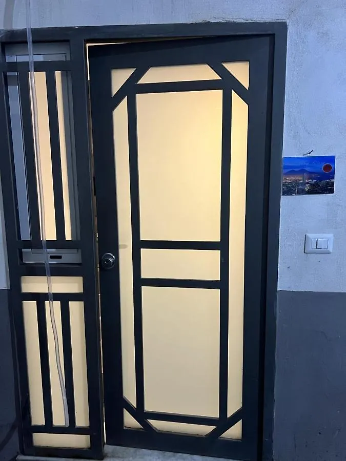 Apartment B&B Luna Rossa Naples Italy